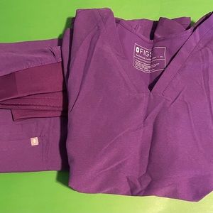 Figs Ultra Violet Scubs Set